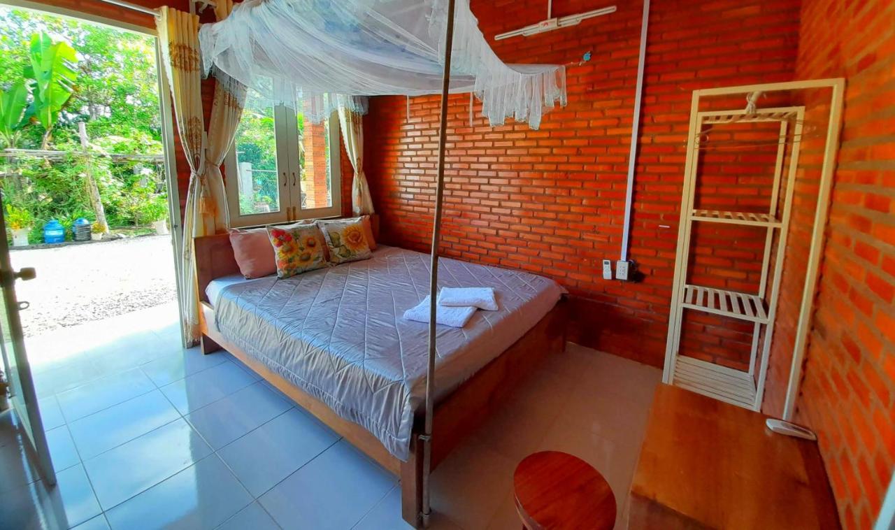 Cat Tien Backpackers Hostel Eksteriør bilde