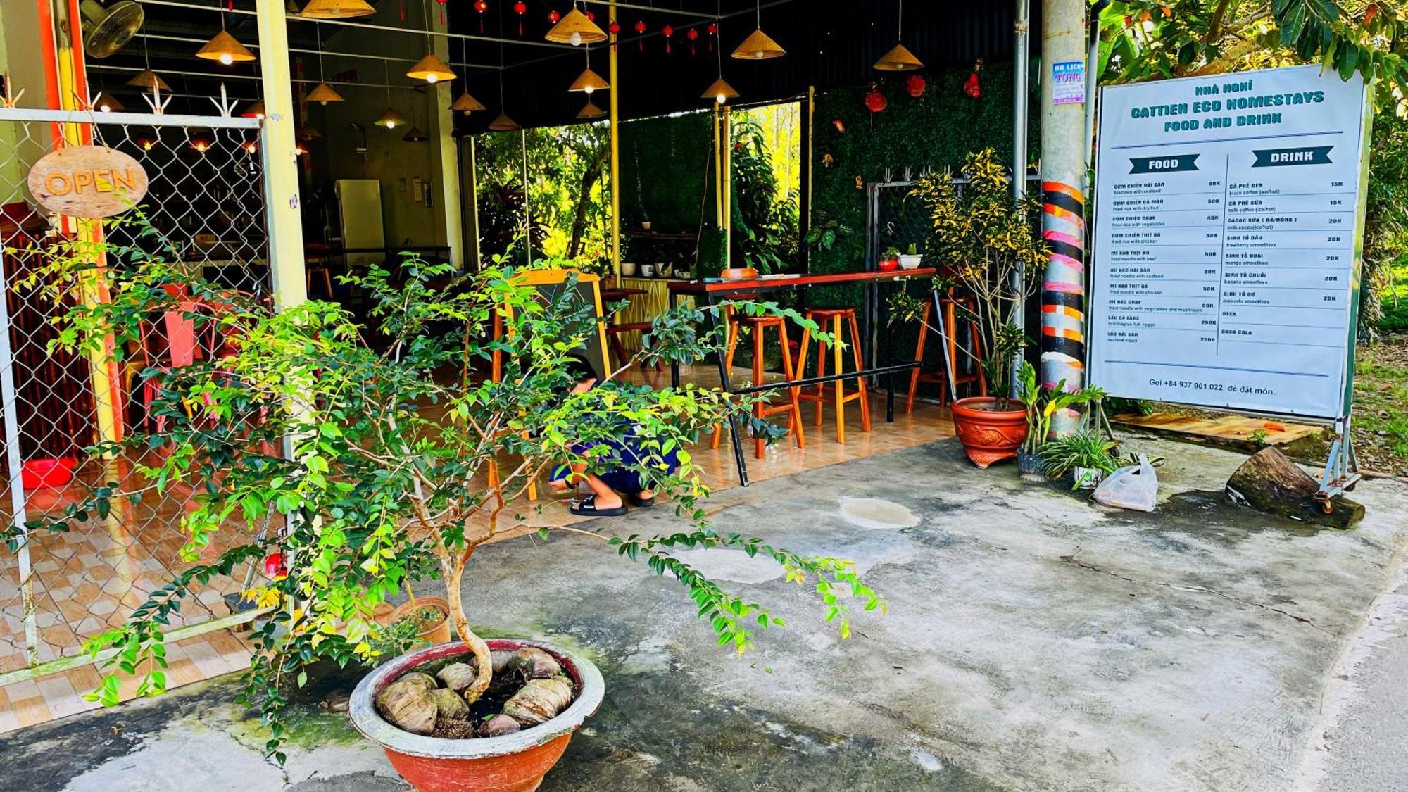 Cat Tien Backpackers Hostel Eksteriør bilde