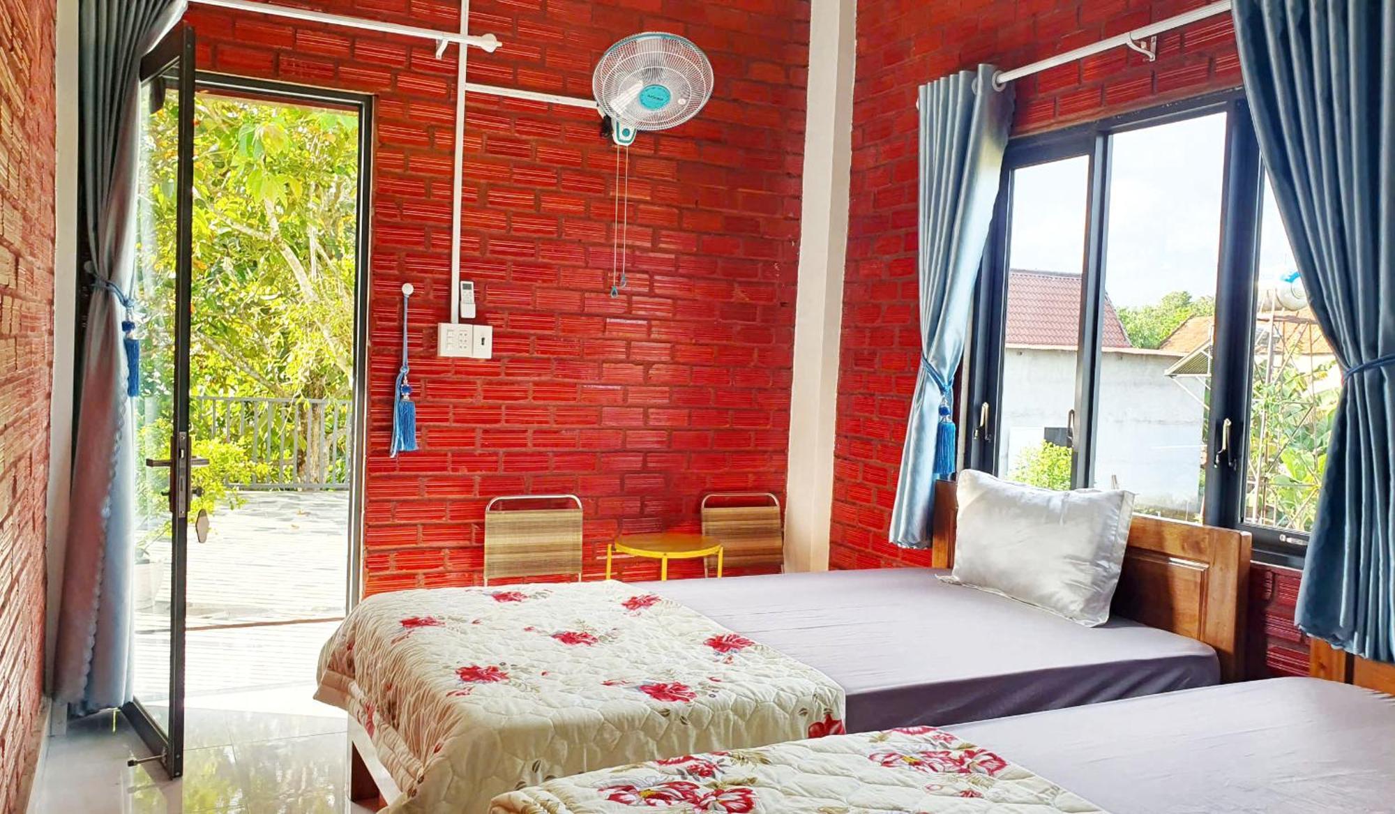 Cat Tien Backpackers Hostel Eksteriør bilde